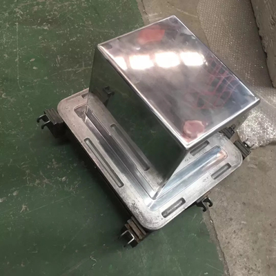 Bâti de rotation plus frais en aluminium du moule LLDPE d'OEM Rotomolded d'ODM avec la mousse d'unité centrale