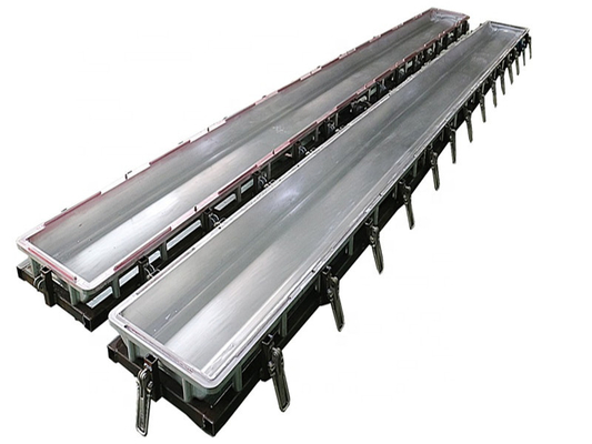 Meurent les machines de moule de bâti de rotation de fonte Shell Aluminum Rotomolding