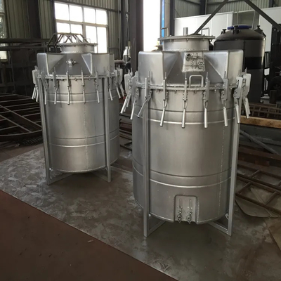 Moule vertical de moulage de rotation en acier adapté aux besoins du client de réservoir du moule 1000L