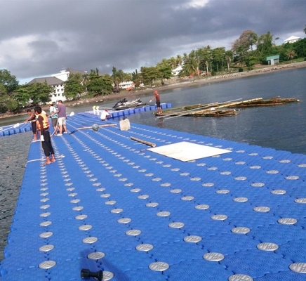 Produits de Rotomoulded de HDPE de LLDPE MDPE, pontons en plastique de dock flottant