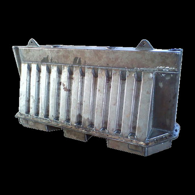 Bâti de rotation en aluminium d'OEM usinant le moule en plastique de barrière du trafic