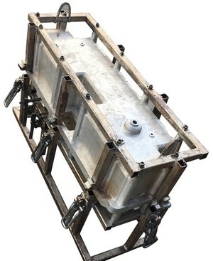 Moule adapté aux besoins du client de moulage de rotation, moule horizontal de réservoir d'eau de Rotomoulding