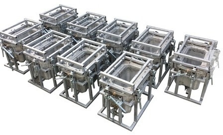 Moule adapté aux besoins du client de moulage de rotation, moule horizontal de réservoir d'eau de Rotomoulding